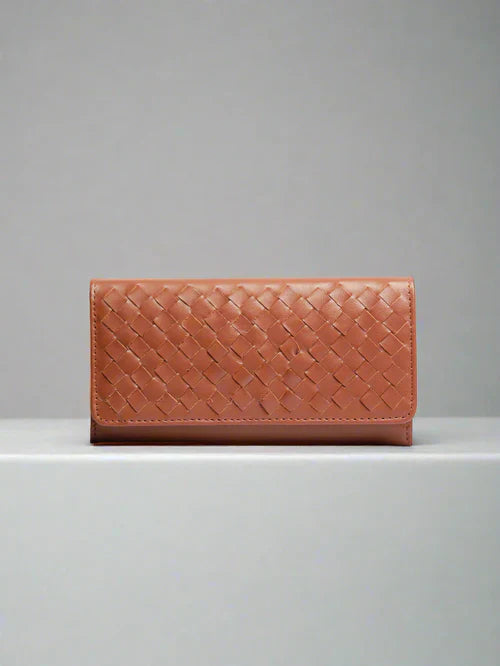 Aria Luxe Clutch